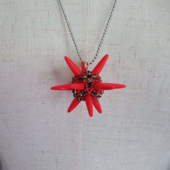 Handwoven Red Spiked Beaded Bead Pendant - Picture 3 of 8